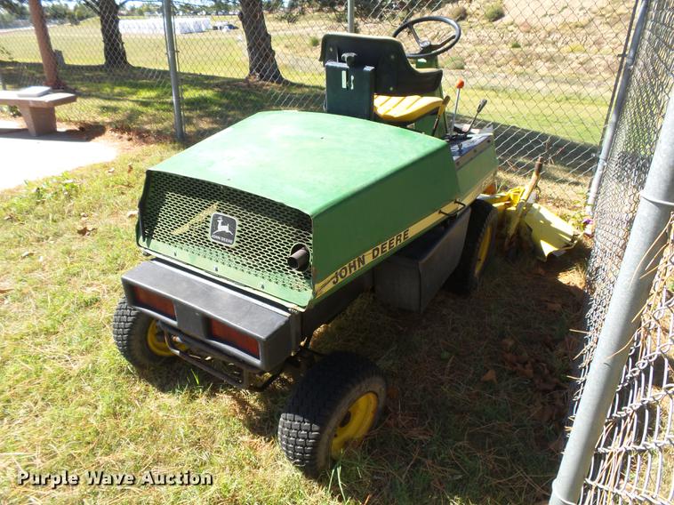 image for item DE9186 John Deere 910 lawn mower