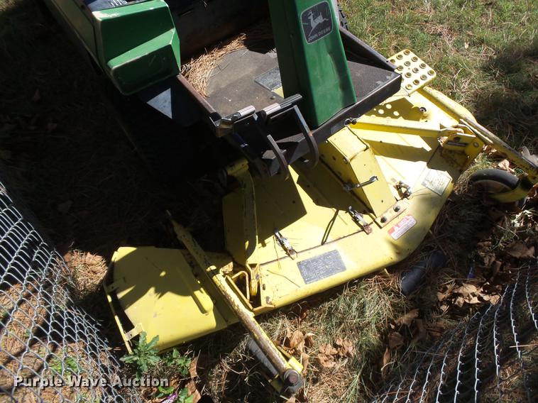 image for item DE9186 John Deere 910 lawn mower