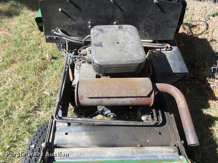 image for item DE9186 John Deere 910 lawn mower