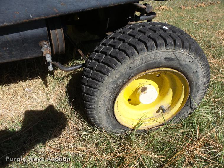 image for item DE9186 John Deere 910 lawn mower