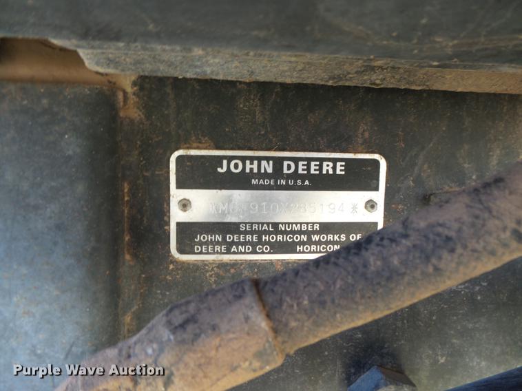 image for item DE9186 John Deere 910 lawn mower