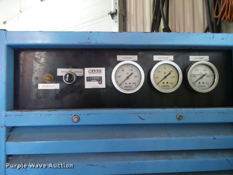 image for item DE9187 Mako breathing air system