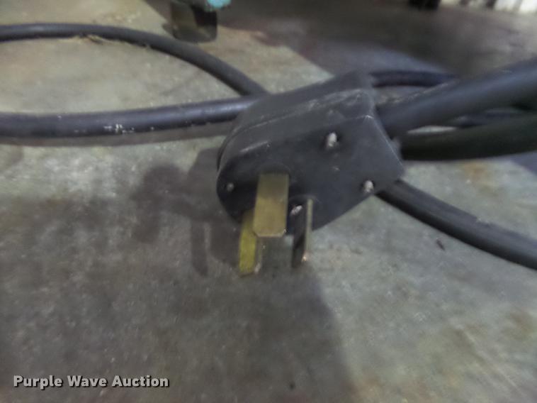 image for item DE9187 Mako breathing air system