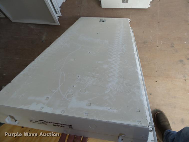 image for item DE9188 (13) fluorescent light fixtures