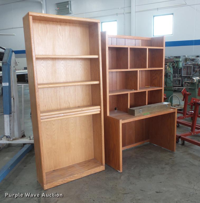 Furniture in Des Moines, IA Item DE9316 sold Purple Wave