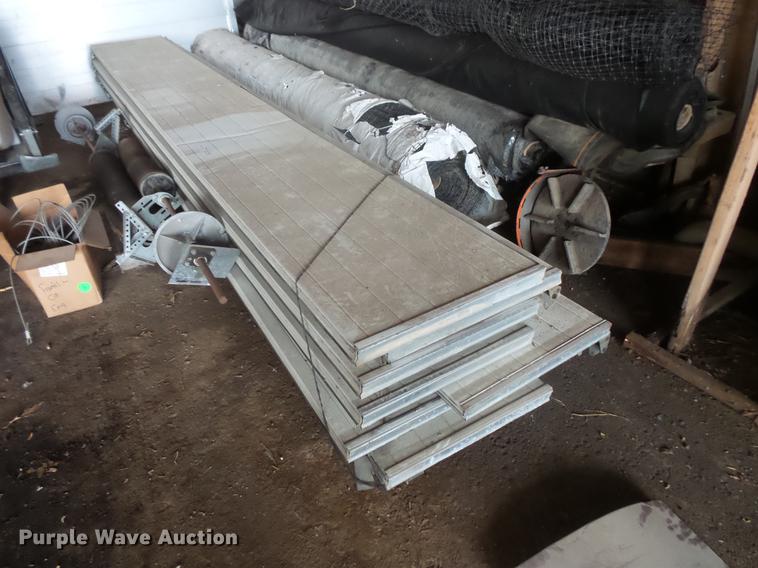 image for item DE9343 Roll up door