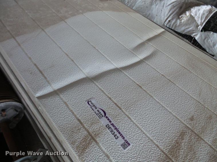 image for item DE9343 Roll up door