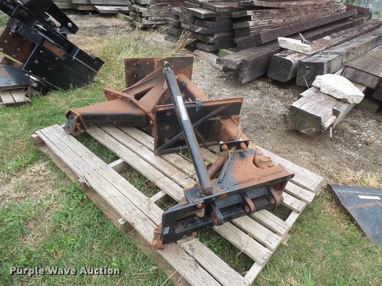 image for item DE9358 Rear snow plow wing mounting brackets