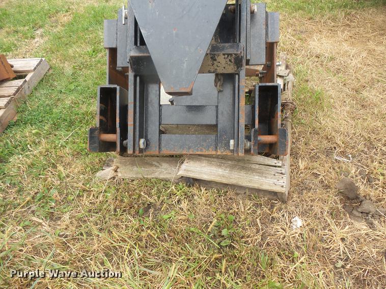 image for item DE9359 Snow plow front mounting brackets