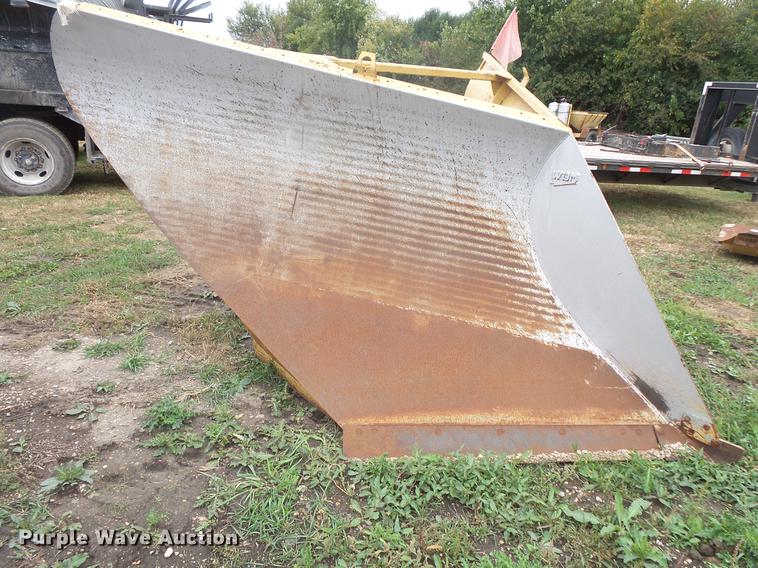 image for item DE9360 Weldco V-plow