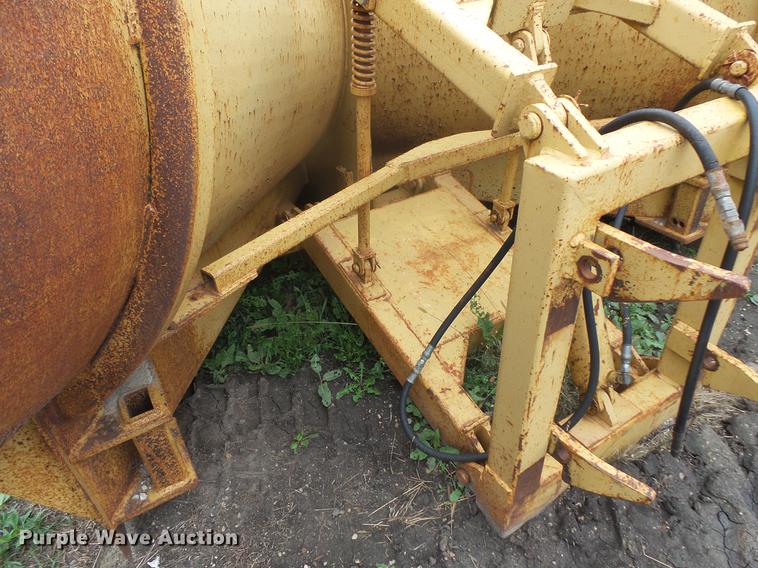 image for item DE9360 Weldco V-plow