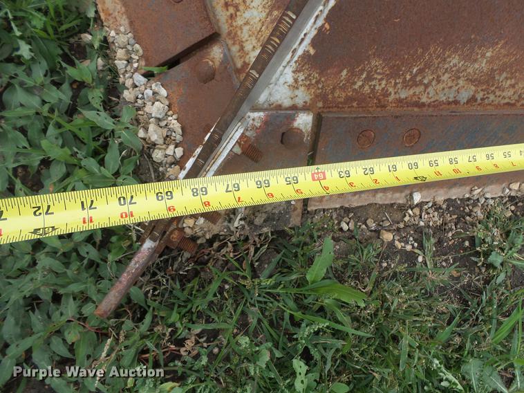 image for item DE9360 Weldco V-plow