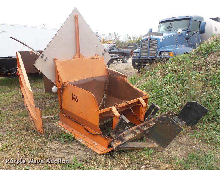 image for item DE9367 Rock edge runner