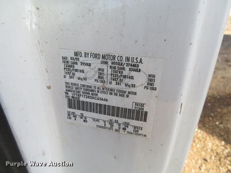 image for item DF9784 2002 Ford F150 pickup truck