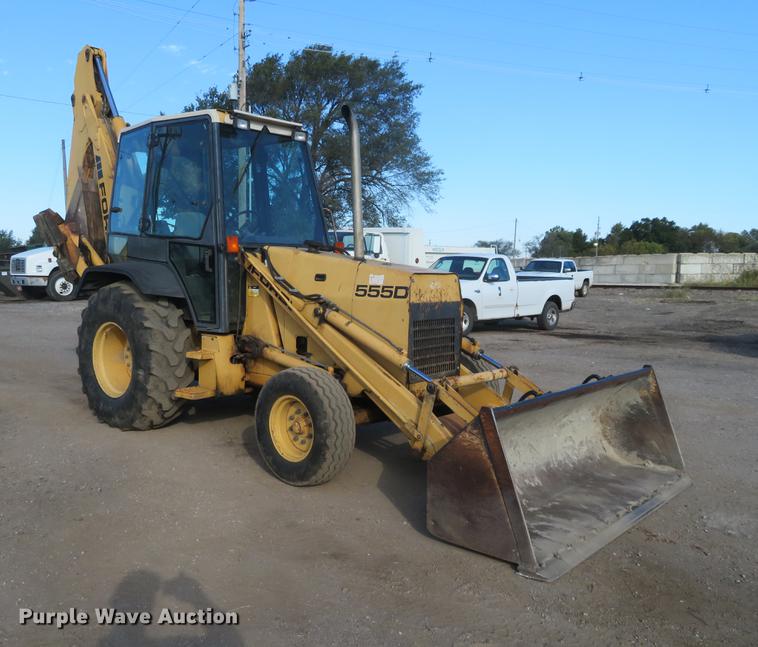 image for item DF9785 Ford 555D backhoe
