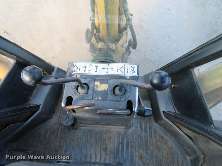 image for item DF9785 Ford 555D backhoe