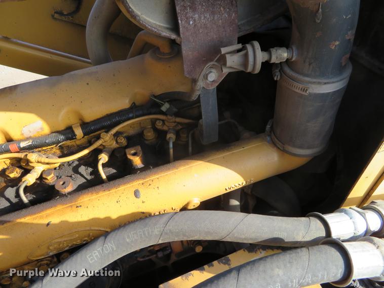 image for item DF9785 Ford 555D backhoe
