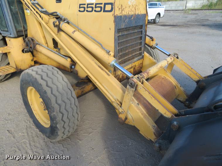 image for item DF9785 Ford 555D backhoe