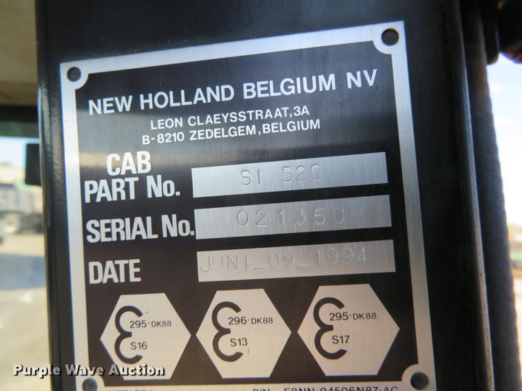 image for item DF9785 Ford 555D backhoe