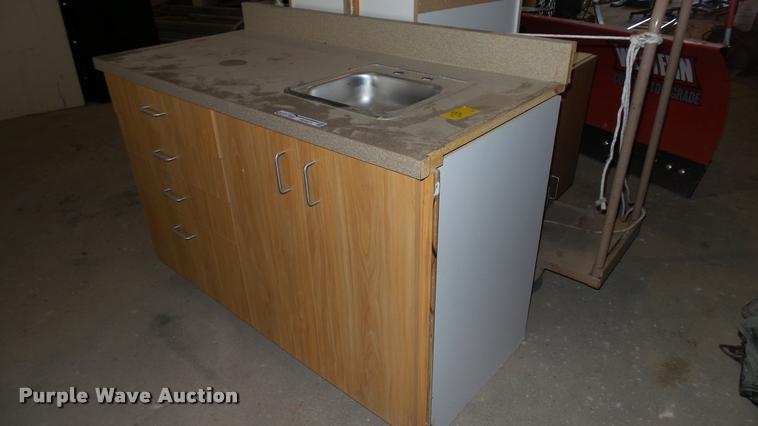 image for item DG9471 (4) cabinets