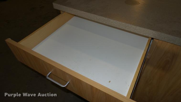 image for item DG9471 (4) cabinets