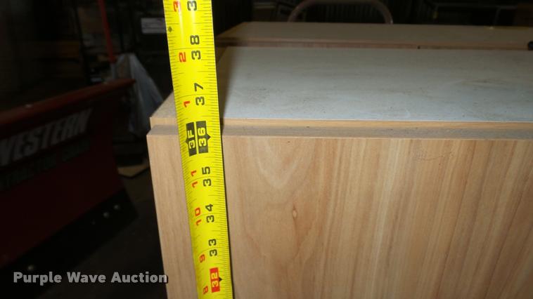 image for item DG9471 (4) cabinets