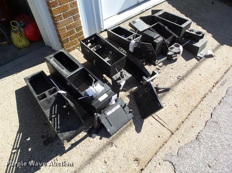 image for item DH9497 (2) vehicle laptop mounts and consoles