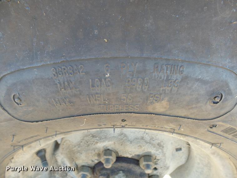 image for item DH9741 Ferguson SP912 pneumatic roller