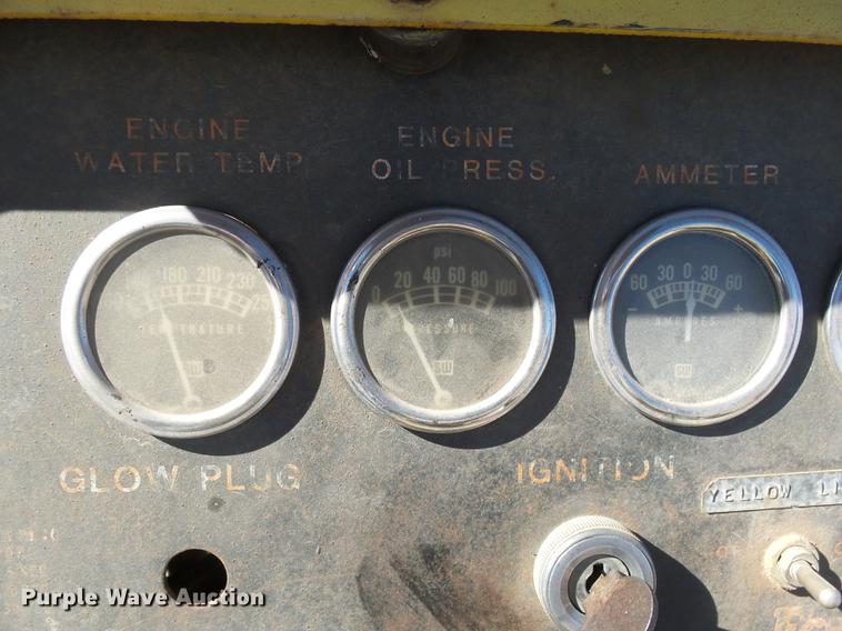 image for item DH9741 Ferguson SP912 pneumatic roller