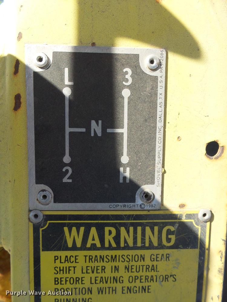 image for item DH9741 Ferguson SP912 pneumatic roller