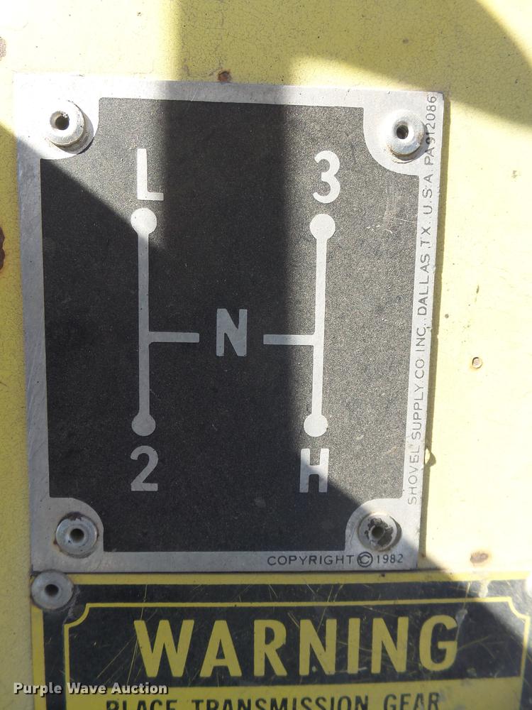 image for item DH9741 Ferguson SP912 pneumatic roller