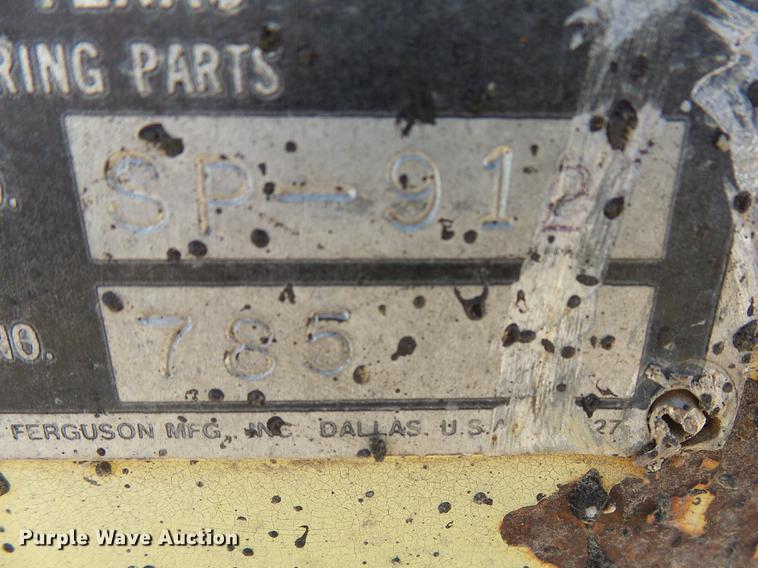 image for item DH9741 Ferguson SP912 pneumatic roller