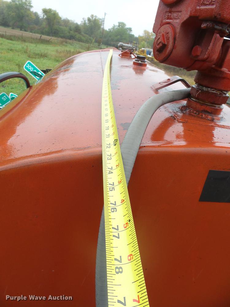 image for item DH9744 Fuel tank