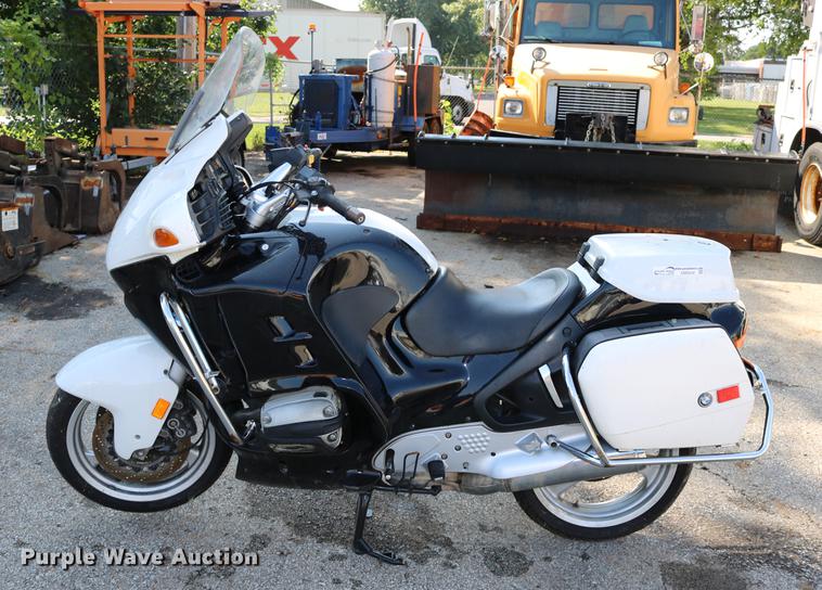 image for item DM9254 2000 BMW motorcycle