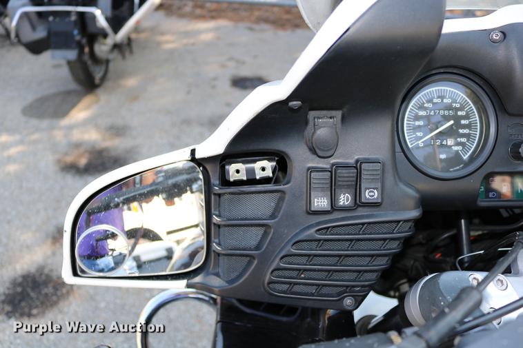 image for item DM9254 2000 BMW motorcycle