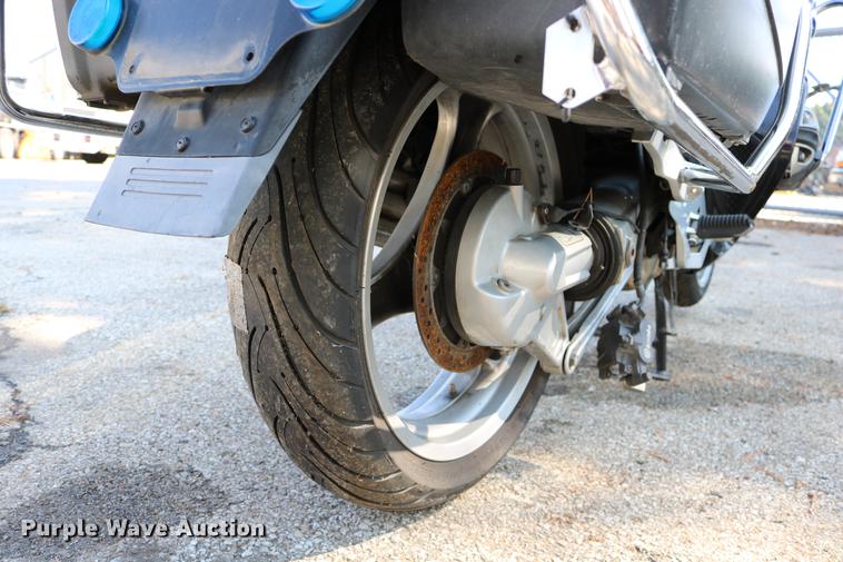 image for item DM9254 2000 BMW motorcycle