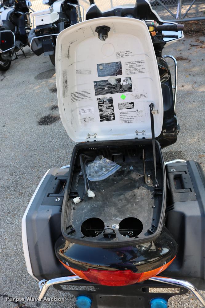 image for item DM9254 2000 BMW motorcycle