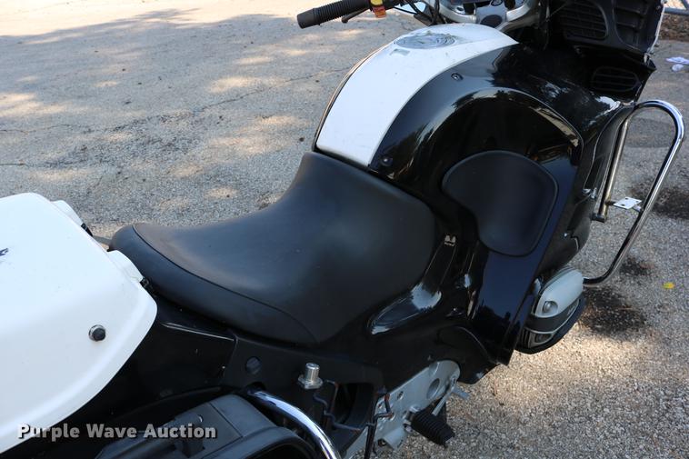 image for item DM9255 1997 BMW R1100RT motorcycle