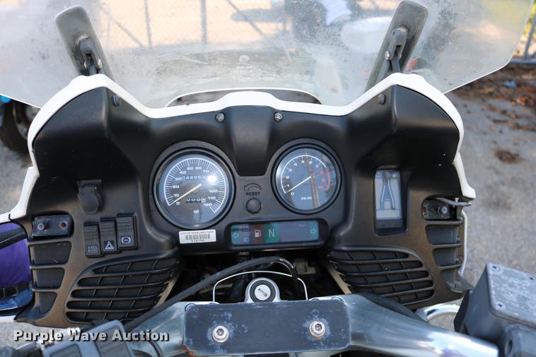 image for item DM9255 1997 BMW R1100RT motorcycle