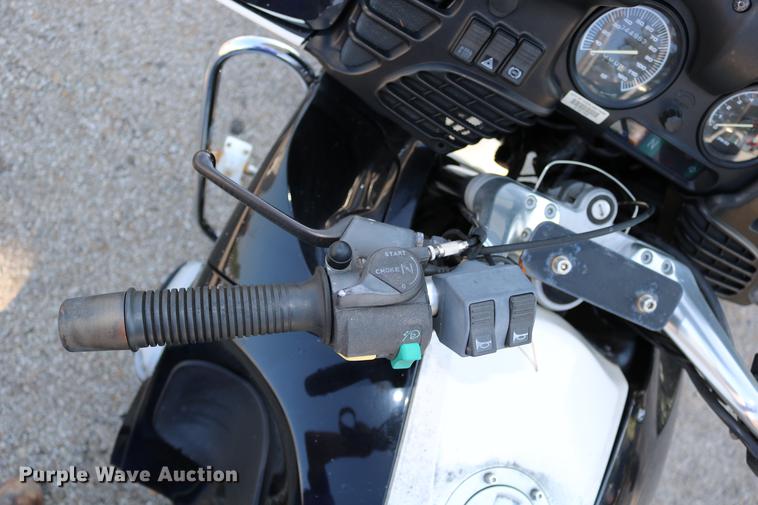 image for item DM9255 1997 BMW R1100RT motorcycle