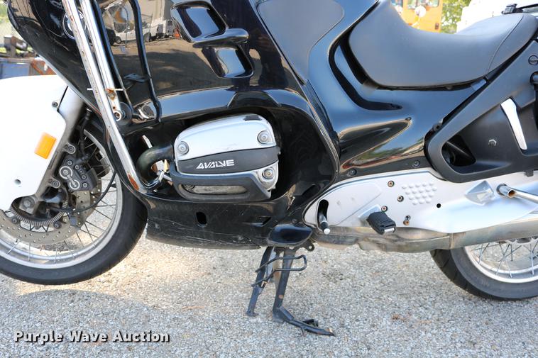 image for item DM9255 1997 BMW R1100RT motorcycle