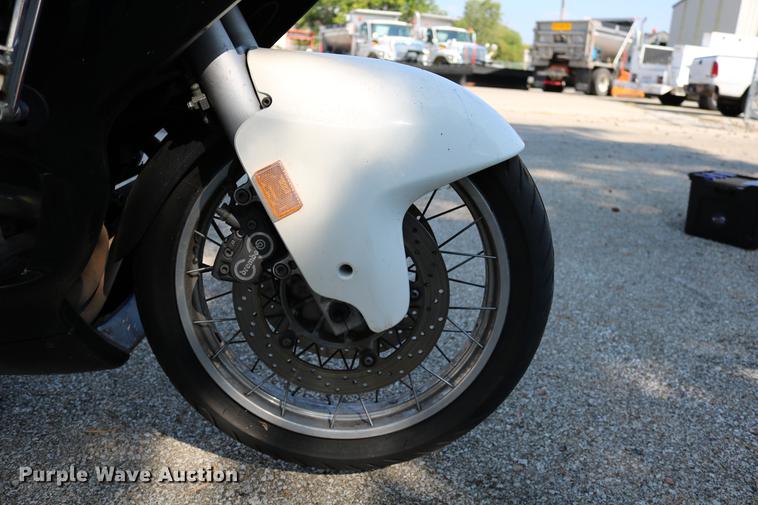 image for item DM9255 1997 BMW R1100RT motorcycle