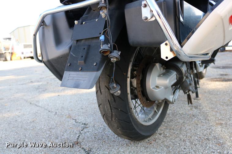 image for item DM9255 1997 BMW R1100RT motorcycle