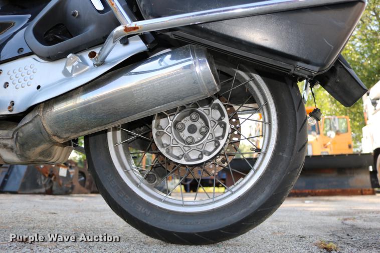 image for item DM9255 1997 BMW R1100RT motorcycle