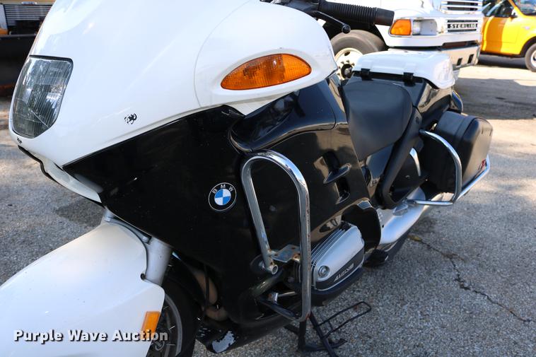 image for item DM9255 1997 BMW R1100RT motorcycle