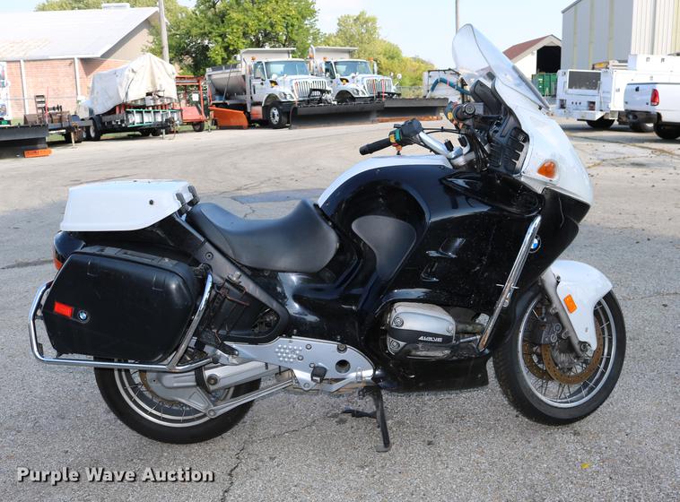 image for item DM9256 2000 BMW R1100RT motorcycle