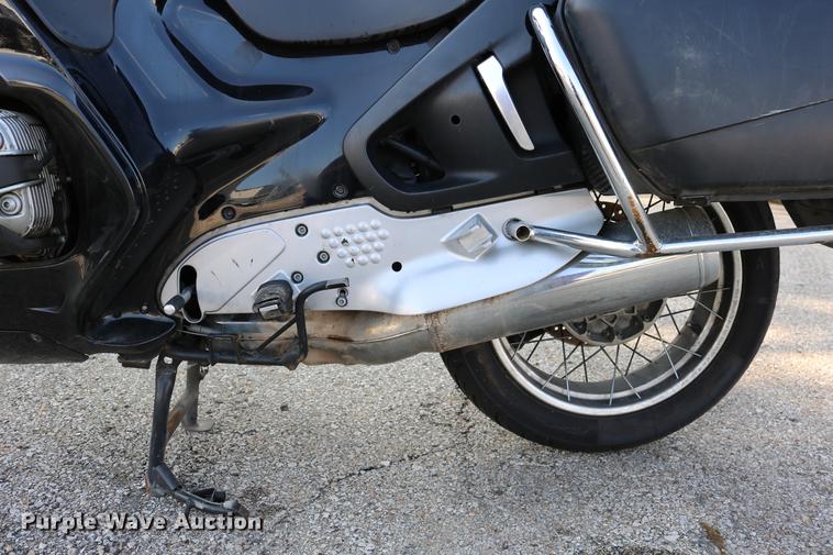 image for item DM9256 2000 BMW R1100RT motorcycle