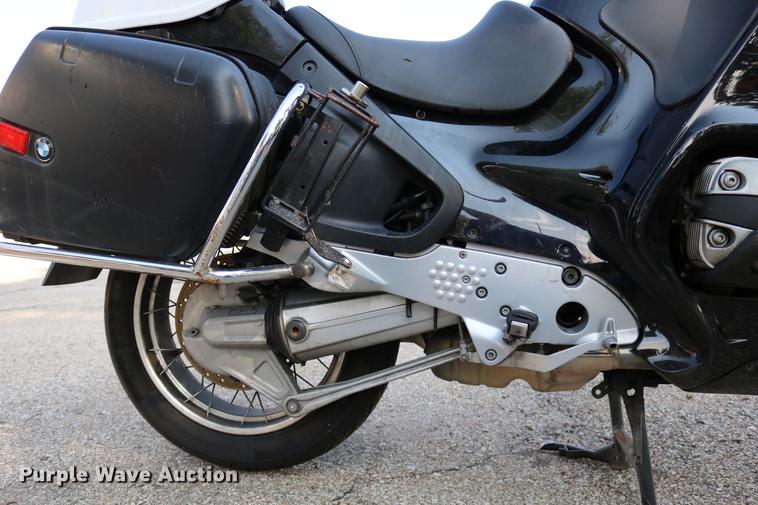 image for item DM9256 2000 BMW R1100RT motorcycle