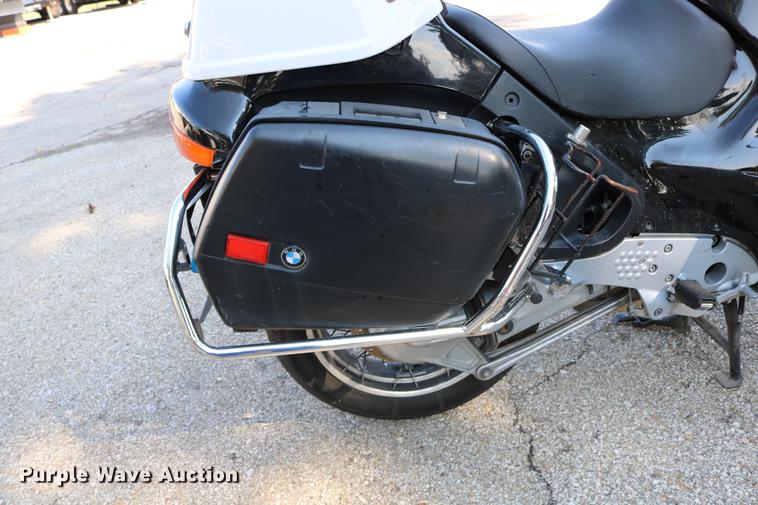 image for item DM9256 2000 BMW R1100RT motorcycle