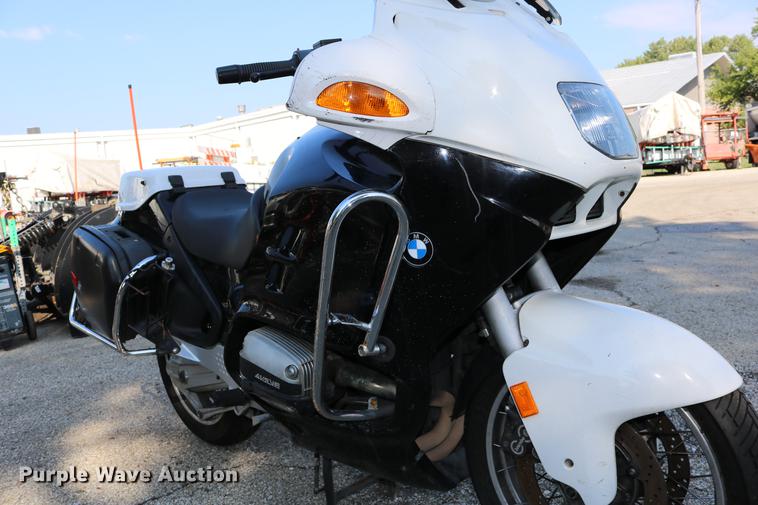 image for item DM9256 2000 BMW R1100RT motorcycle